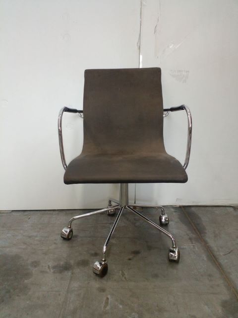 Meeting Chairs | FIL Furniture