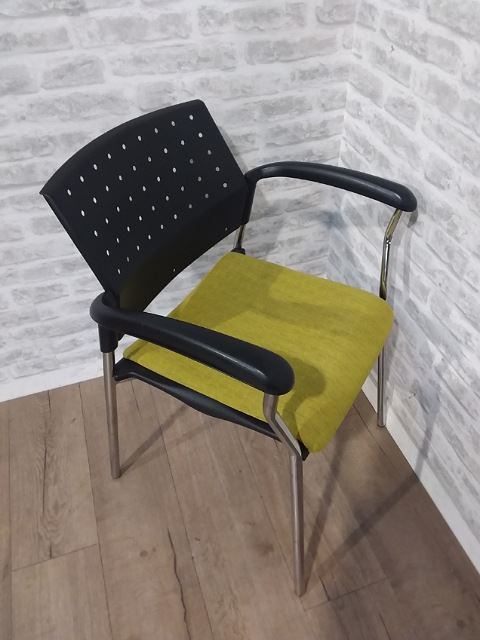 Meeting Chairs | FIL Furniture