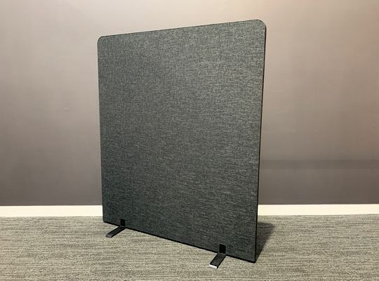 Free-Standing Screen | FIL Furniture