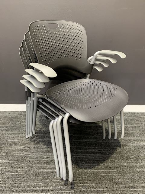 Caper Chair – Herman Miller - Image 4