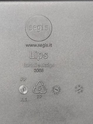 Lips Sled Chair – Segis - Image 6