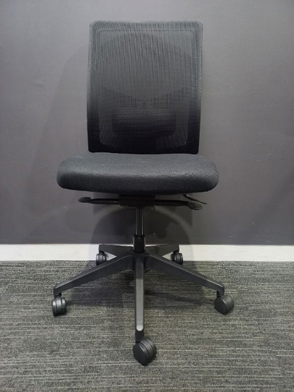 Ergonomic Office Chair | FIL Furniture