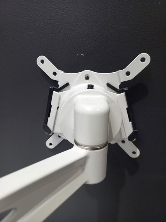 Monitor Dual Arm | FIL Furniture