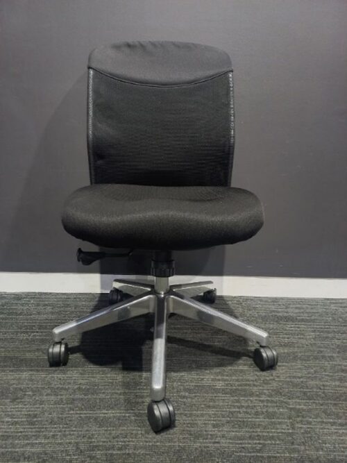 Ergonomic Office Chair | FIL Furniture