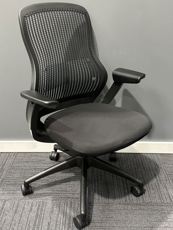 Ergonomic Office Chair | FIL Furniture