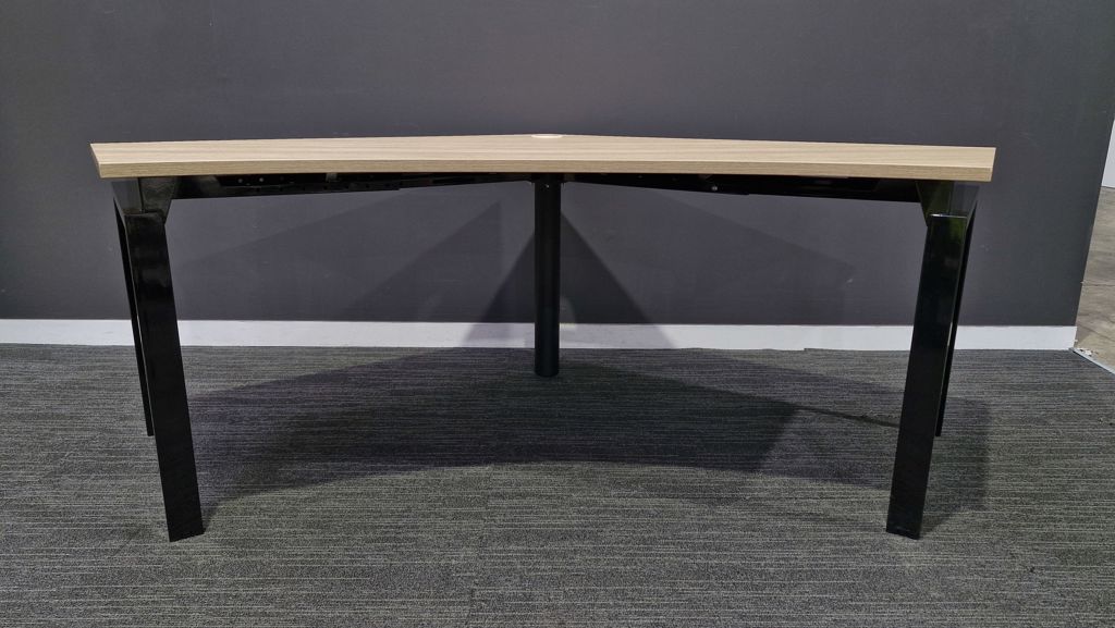 Fixed Height desks available at FIL Furniture