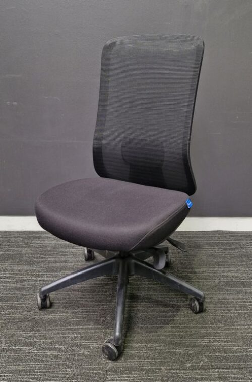 Ergonomic Office Chair | FIL Furniture