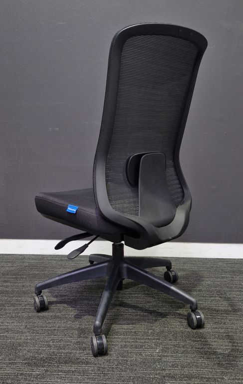 Ergonomic Office Chair | FIL Furniture