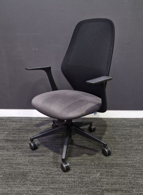 Ergonomic Office Chair | FIL Furniture