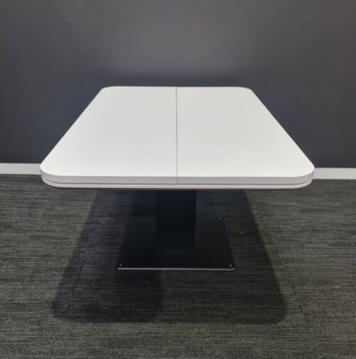 Meeting Table | FIL Furniture