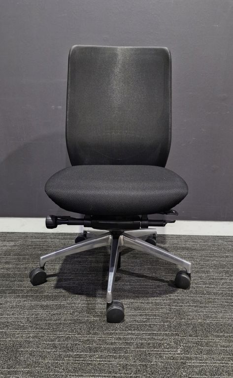 Ergonomic Office Chair | FIL Furniture